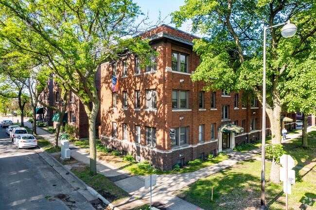 Building Photo - 2876 Humboldt Ave S Rental