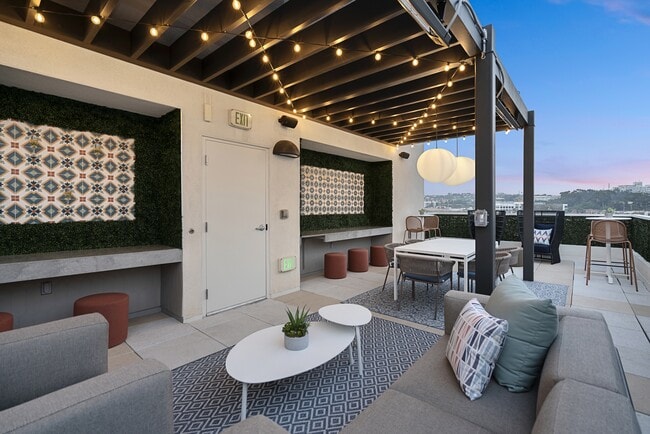 Apex Laguna Niguel Apartments