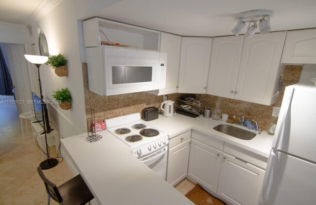 Photo - 753 Michigan Ave Unit 1B