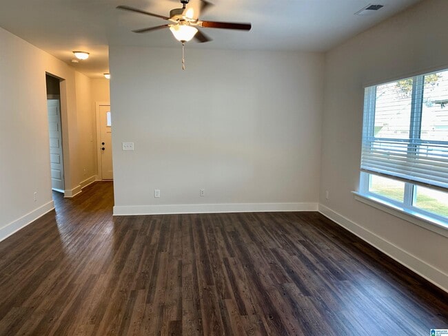 Photo - 1295 Shades Terrace