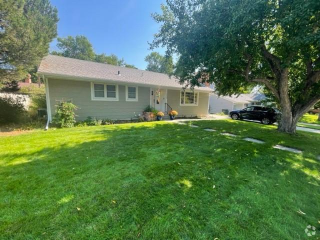 Building Photo - 3 bedroom in Billings MT 59102 Rental