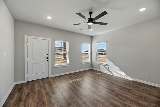 Photo - AVAILABLE NOW!  CUL-DE-SAC TRIPLEX LOT LOCATED ON 1-ACRE IN MIDLOTHIAN, TX!