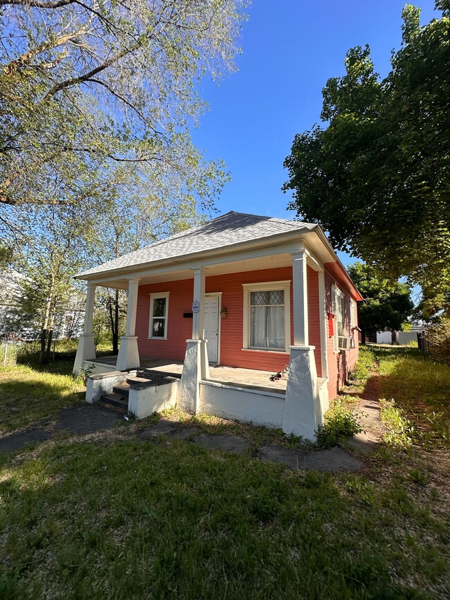 Photo - 2013 E 1st Ave