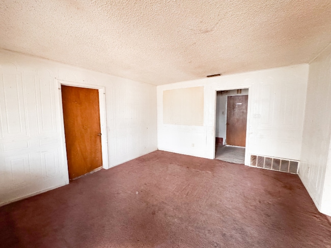 Photo - 1302 E Collin St