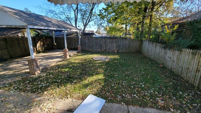 Photo - 102 Kenworth Ave