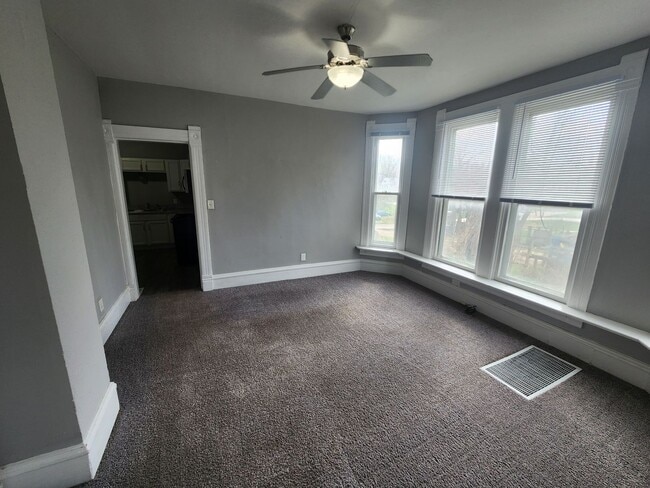 Photo - Large 4 bedroom house