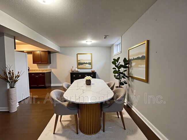 Photo - 122 Ironwood Crescent Unit Lower