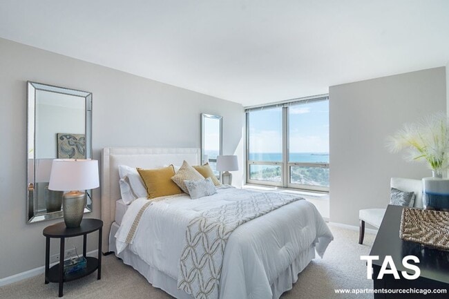 Photo - 3450 N Lake Shore Dr Unit STUDIO