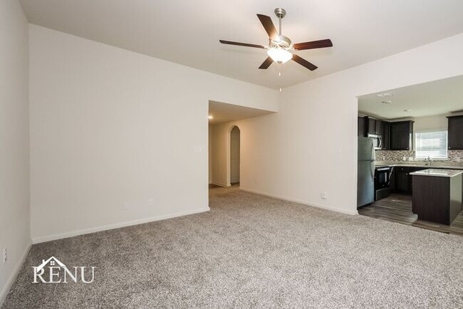 Photo - 123 Palomino Bnd Dr