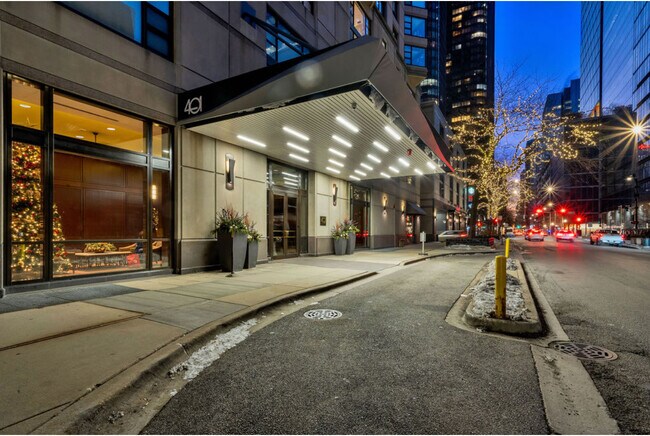 Building Photo - 401 E Ontario St