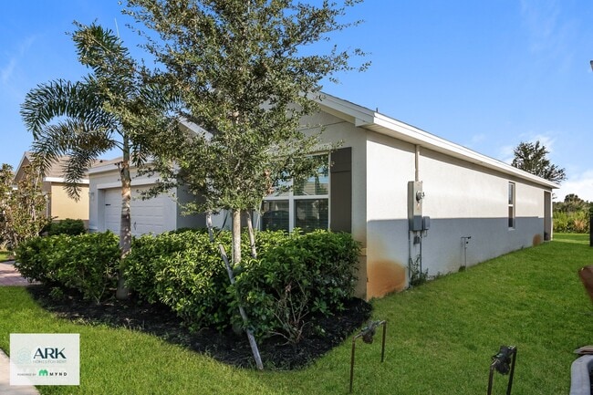 Photo - 5333 Shell Mound Cir
