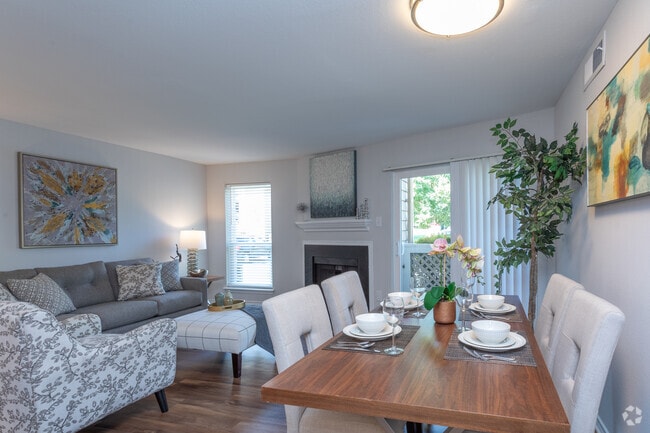 2BR, 2BA - 1,149 SF