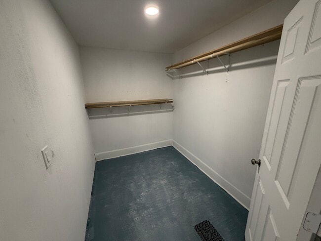 268 N Seminary St Unit 2