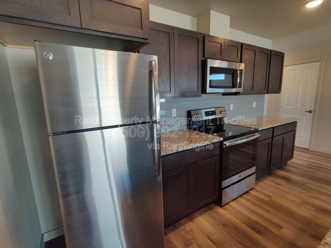 Photo - 5748 W Albany Pl