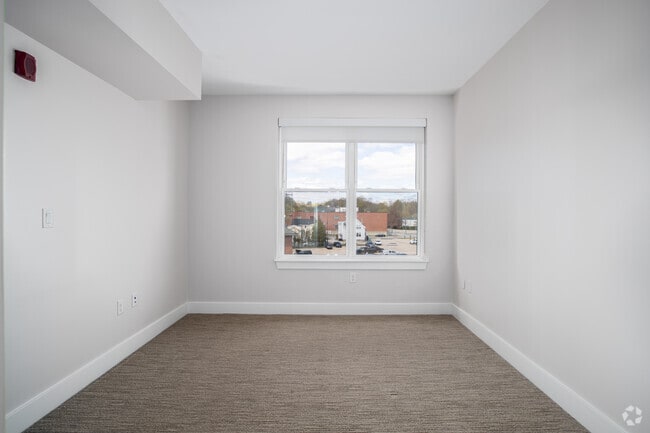 2BR, 2BA - 1,078SF - Second Bedroom