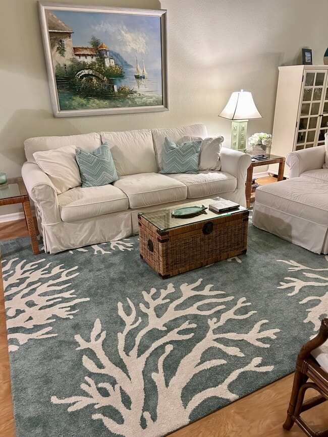 Building Photo - 9855 Costa Mesa Ln Unit 412