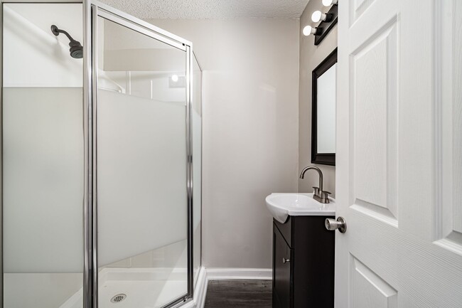 Photo - Brand new renovated home in Gallatin 4 bedrooms/2.5 Bathroom