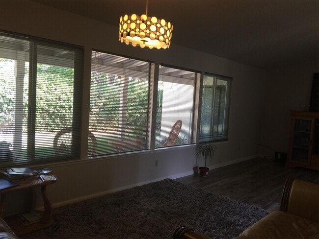 Photo - 6965 Amberwick Way
