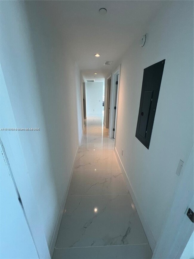 Photo - 501 NE 31st St Unit 1208