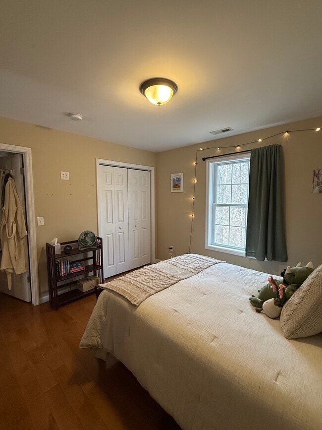 Photo - 15 Big Meadow Ln