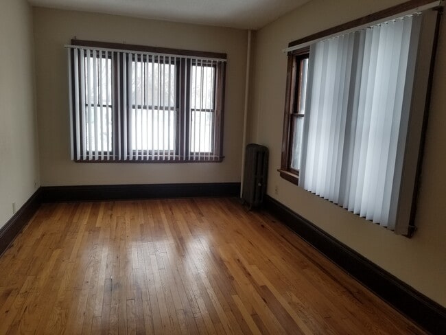 Photo - Fry Street Station