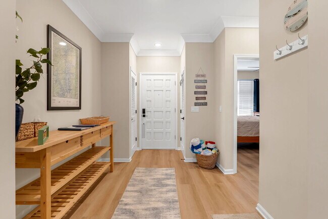 Photo - 2 Bedroom, 2 Full Bathroom Condo in a Gated Keowee Key Community Unit 328