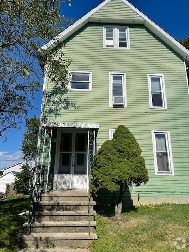 Building Photo - 25A Fairfield Ave Unit Apt 3