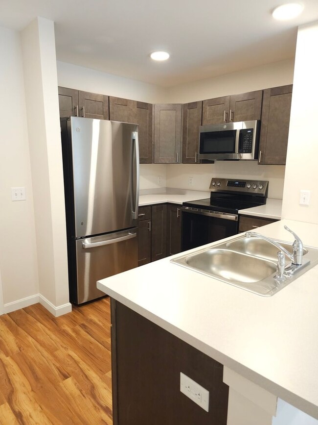 Photo - Discover Your New 1-Bedroom Sanctuary Unidad 239-205
