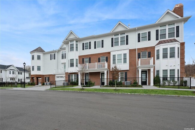 Photo - 1502 Mill Creek S Townhome