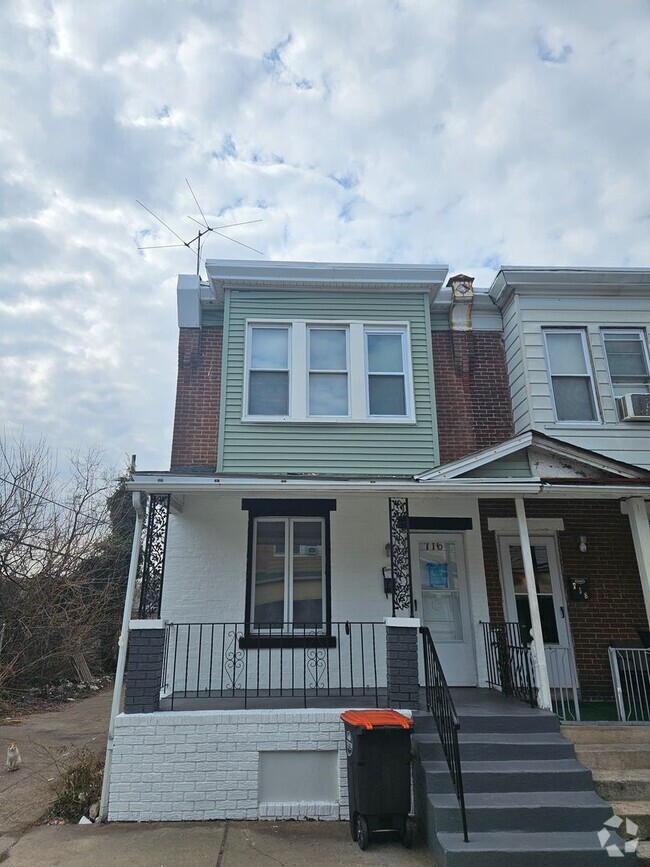 Building Photo - Charming row home in Chester, voucher hold...