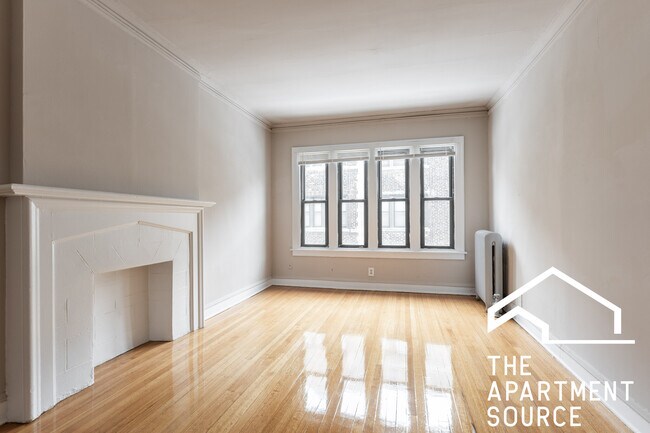 Photo - 1373 W Estes Ave Unit 1B