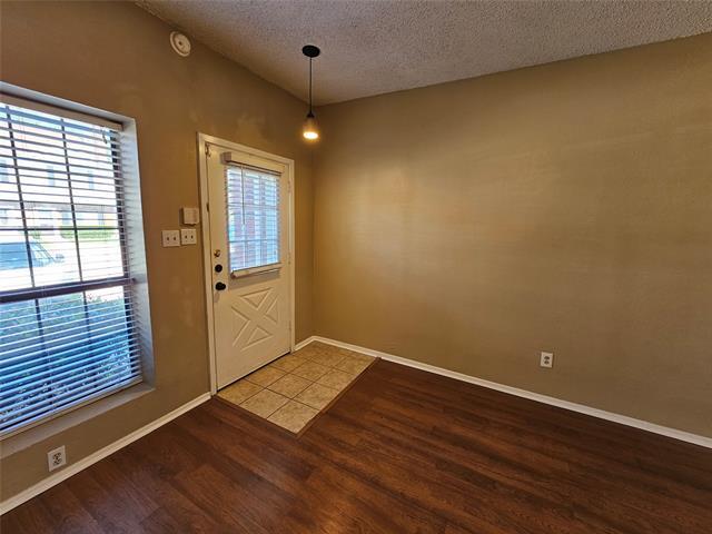 Photo - 202 Samuel Blvd