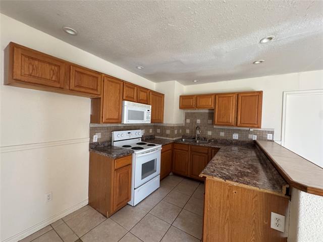 Photo - 5342 Burbank Dr