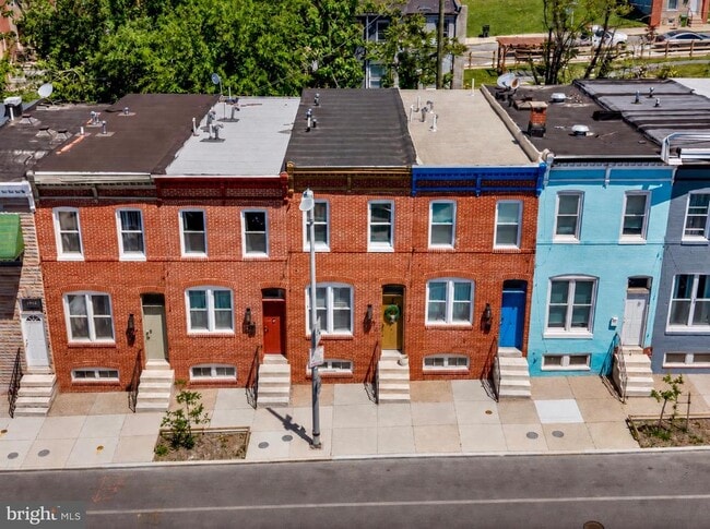Photo - 2028 E Preston St