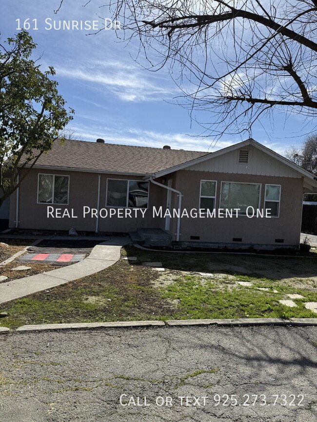 Photo - 161 Sunrise Dr