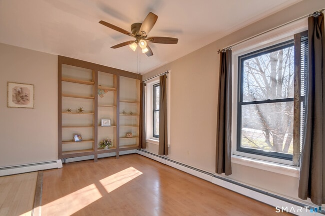 Photo - 26 Greene Ave Unidad A8