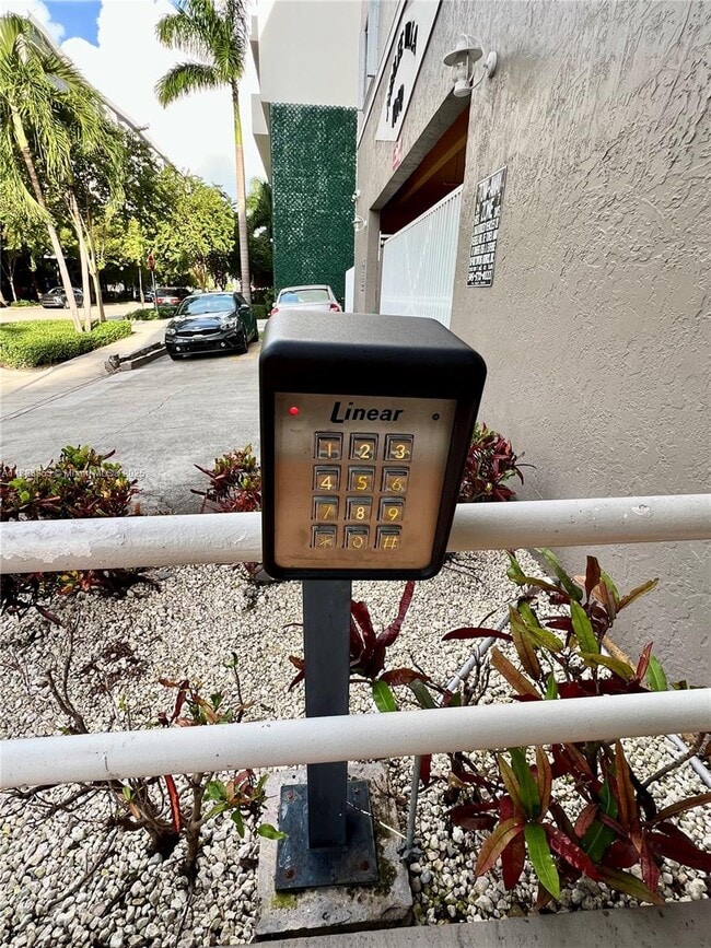 Photo - 1060 NW 7th St Unit 102