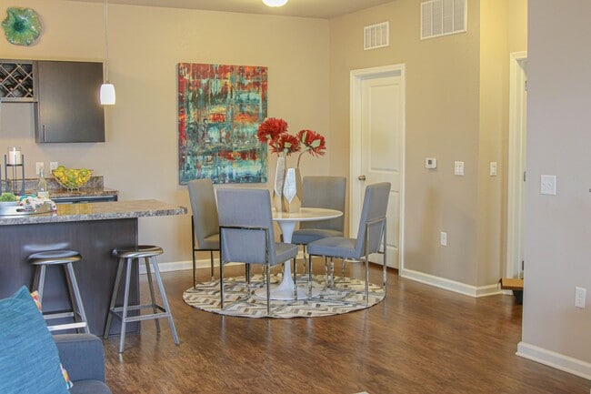 Dining Room at The Retreat at Juban in Denham Springs, LA