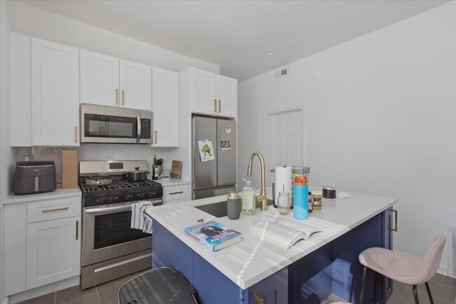 Photo - 2350 W Charleston St Unit 2R