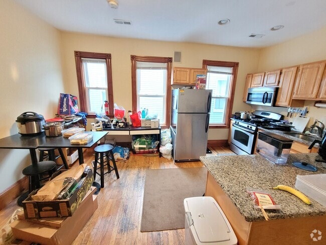 Building Photo - 6 Carmel St Unit 2 Rental
