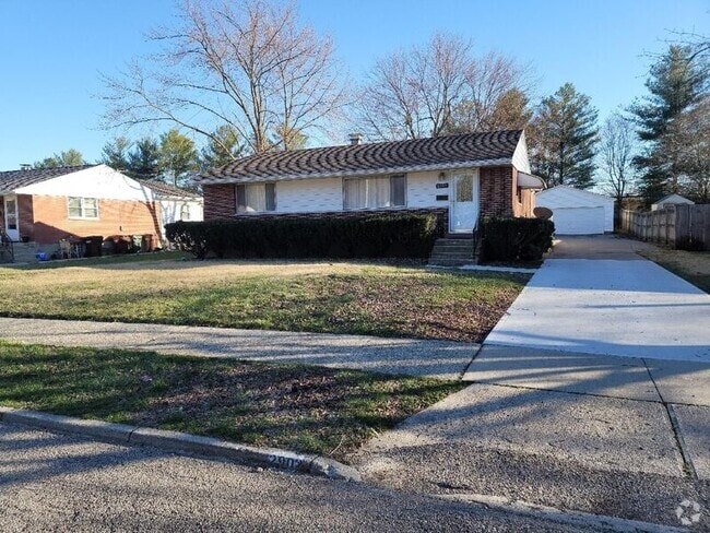 Building Photo - 2902 Armen Ave Rental