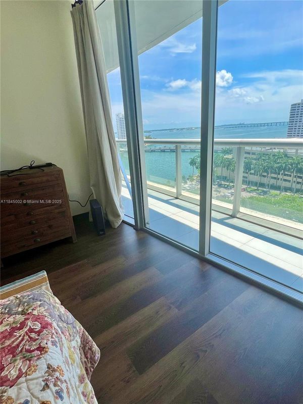 Photo - 495 Brickell Ave