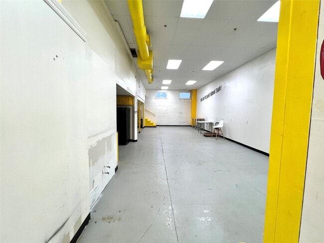 Building Photo - 1310 Nance St Unit A