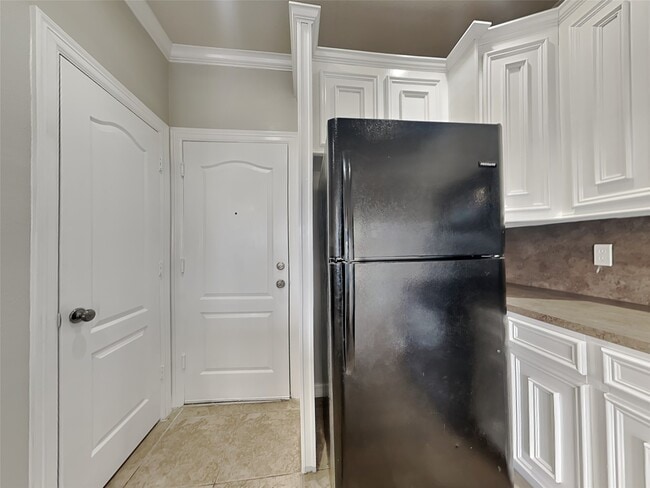 Photo - 4202 Alvin St