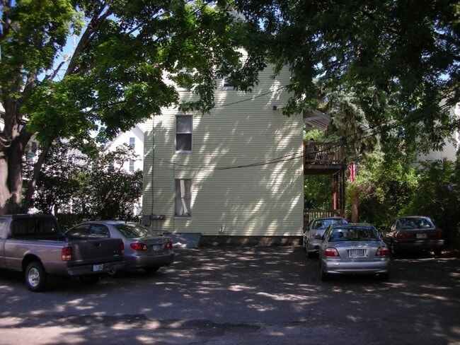 Photo - 201 Green St