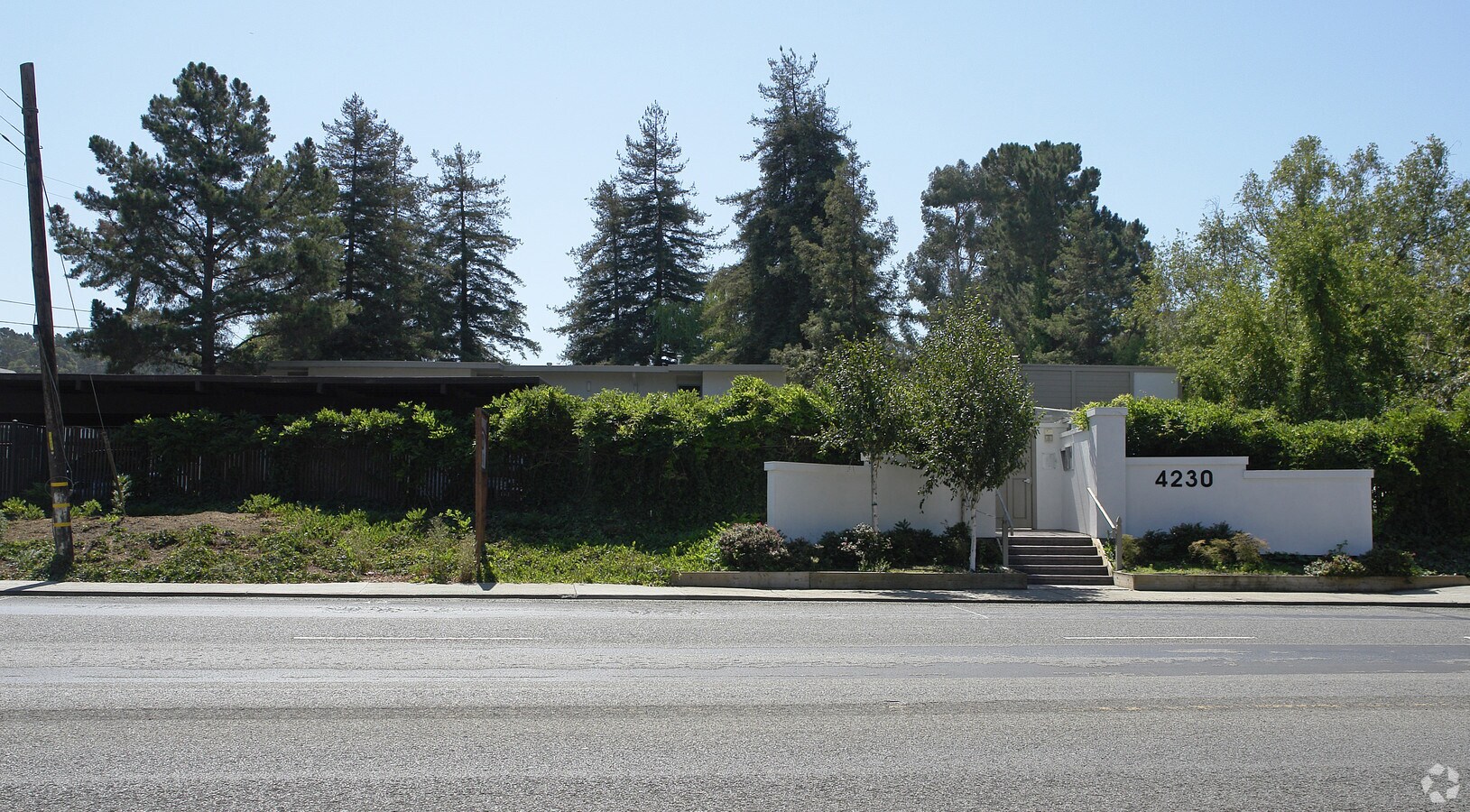 Photo - Redwood Manor Apartments