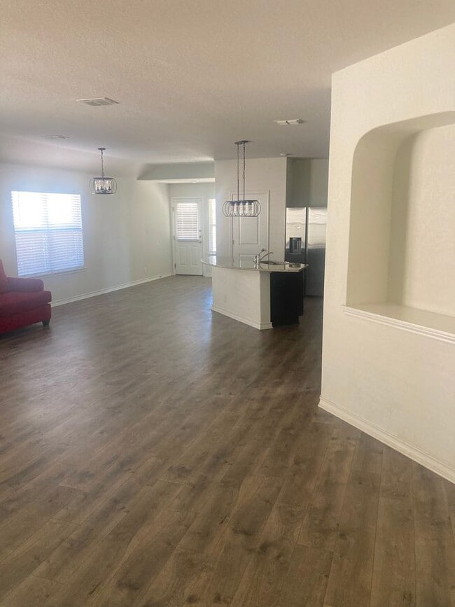 Photo - ZERO APPLICATION FEE FOR THIS STUNNING 4 BR, SINGLE STORY HOME!