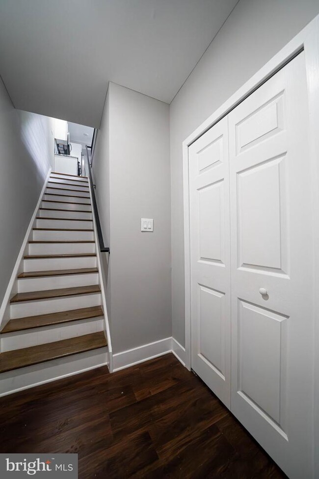 Photo - 334 Church Rd Unit 2