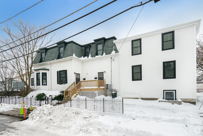 Building Photo - 10 Marion St Rental