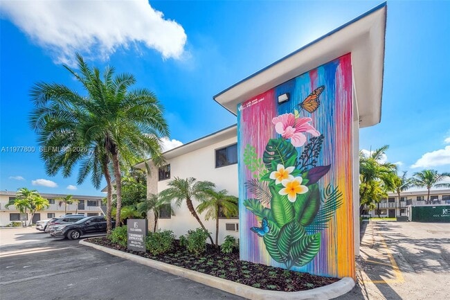 Photo - 1330 W 29th St Unit 28